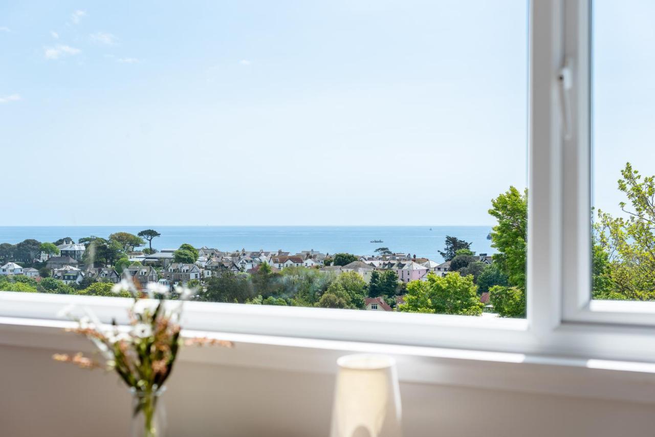 Manacles - Spacious Flat Near Beach With Sea Views & Parking Φάλμαουθ Εξωτερικό φωτογραφία