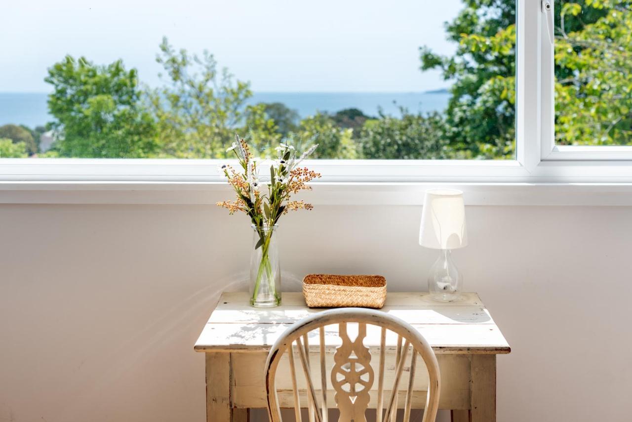 Manacles - Spacious Flat Near Beach With Sea Views & Parking Φάλμαουθ Εξωτερικό φωτογραφία
